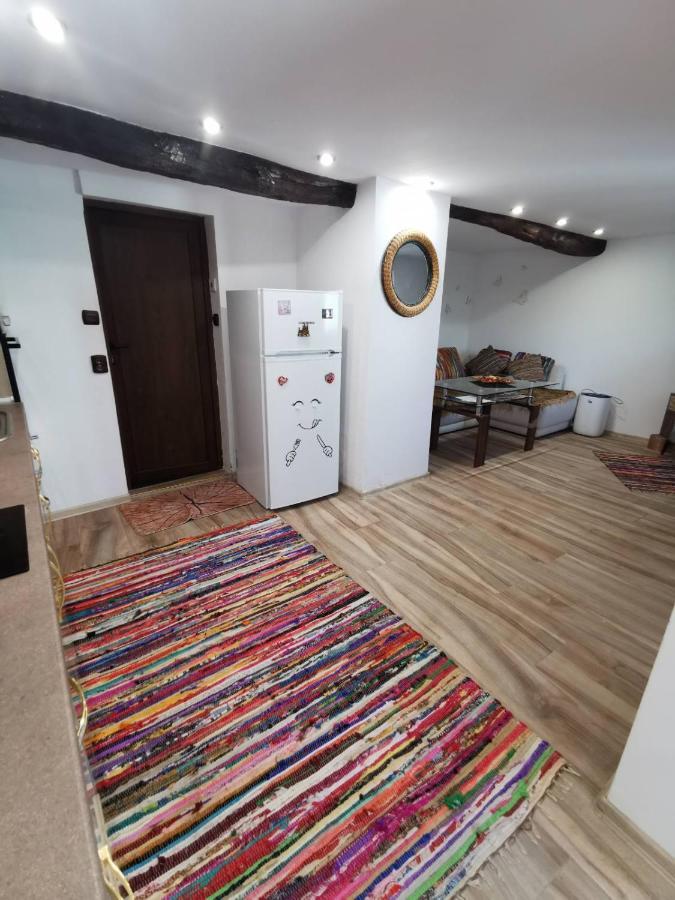 Arts Guest House -Beautiful Villa For 6 Persons Veliko Tŭrnovo Exterior foto
