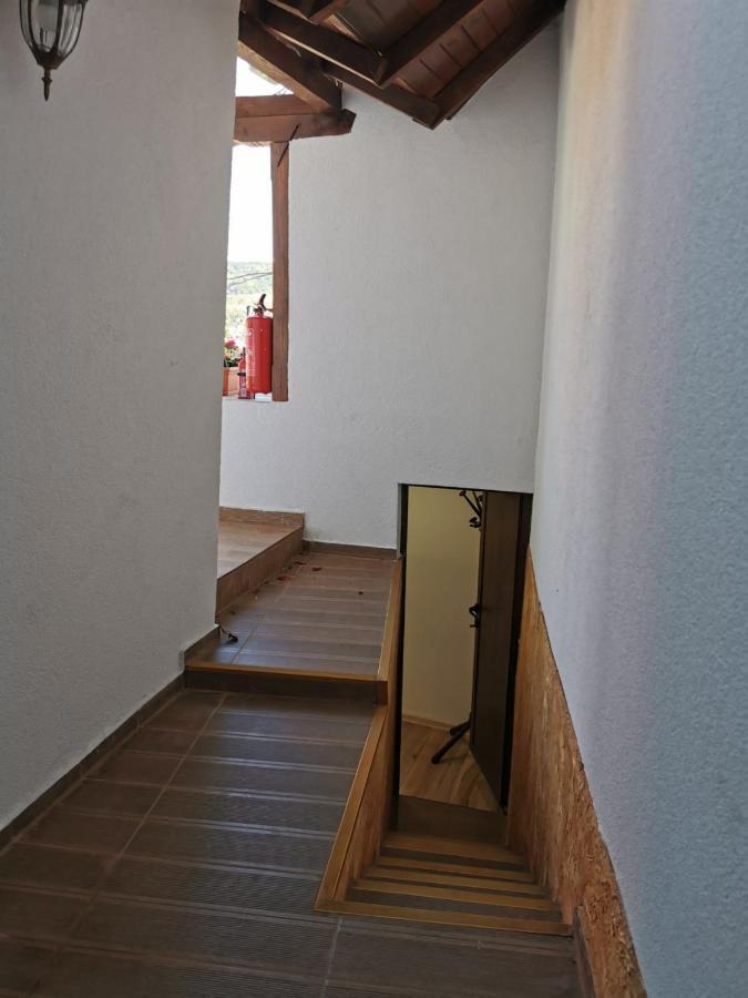 Arts Guest House -Beautiful Villa For 6 Persons Veliko Tŭrnovo Exterior foto