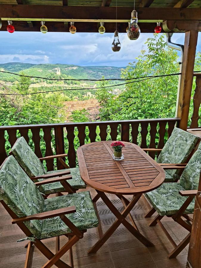 Arts Guest House -Beautiful Villa For 6 Persons Veliko Tŭrnovo Exterior foto