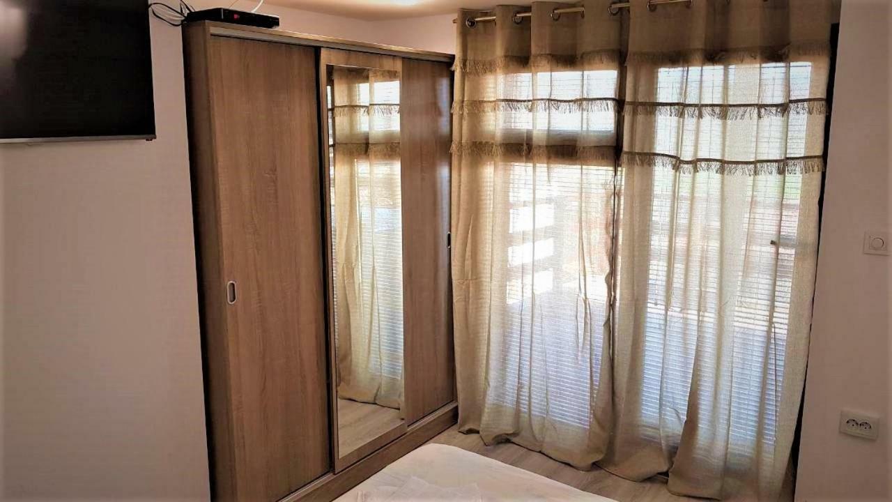 Arts Guest House -Beautiful Villa For 6 Persons Veliko Tŭrnovo Exterior foto